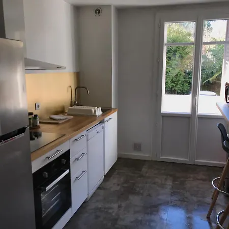 Hypercentre Standing Apartment Tarbes