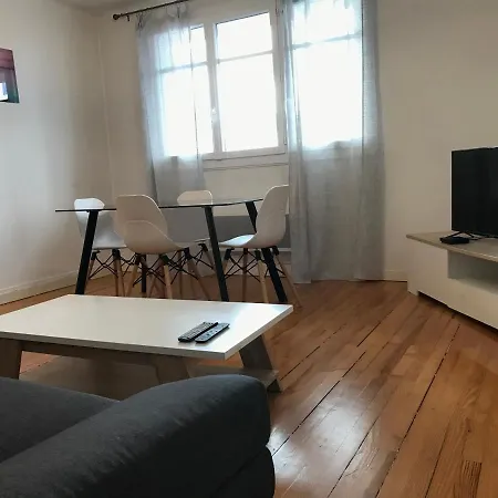 Hypercentre Standing *